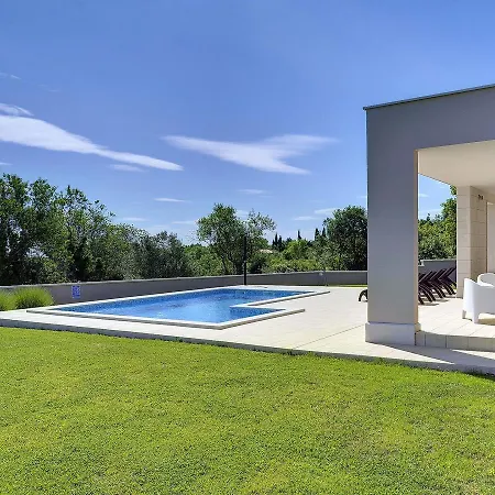 Villa Villa Histria B4+2 *